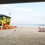 1000Nights Sea-Hut